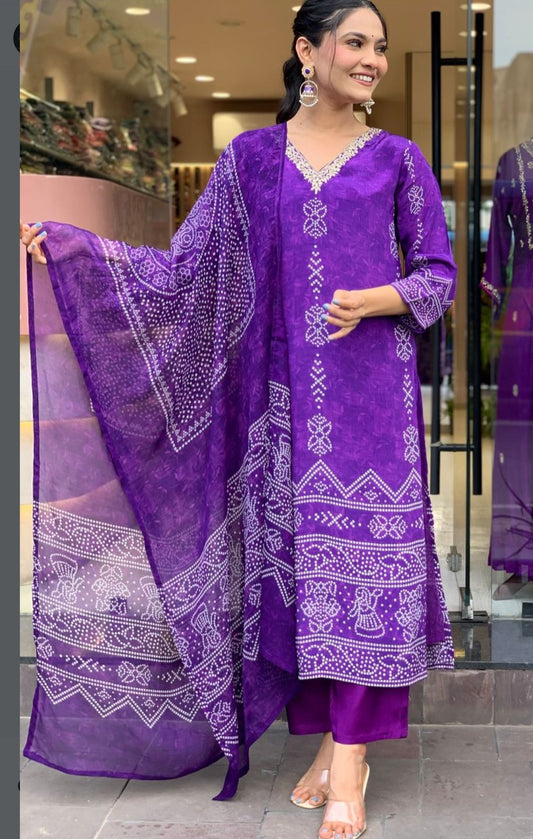 Beautiful Pulpal French Crepe Fabric Kurtis Pant Set